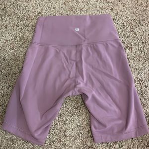Lululemon Wunder-Train High Rise Short 8”